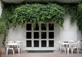 Residence Lattari: ingresso del palazzo